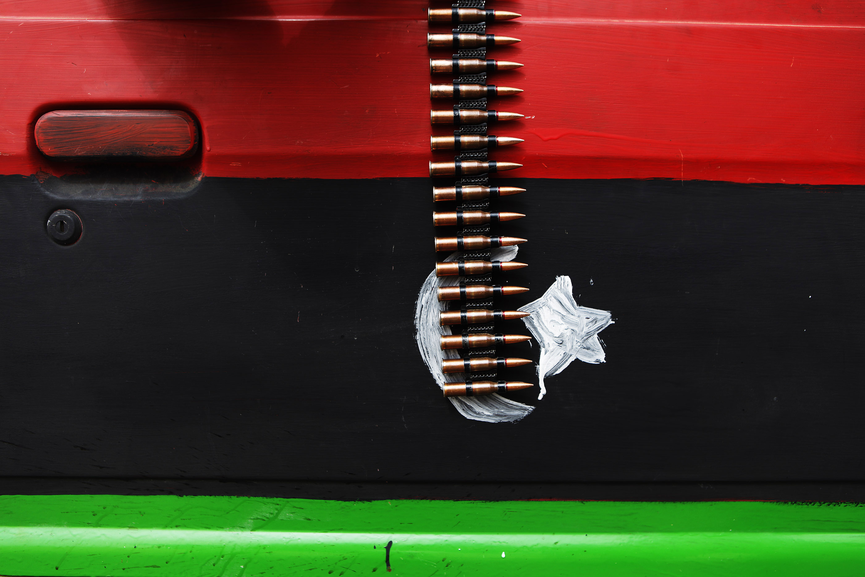 ليبيا غرقت في فوضى سياسية وأمنية منذ 13 عاما